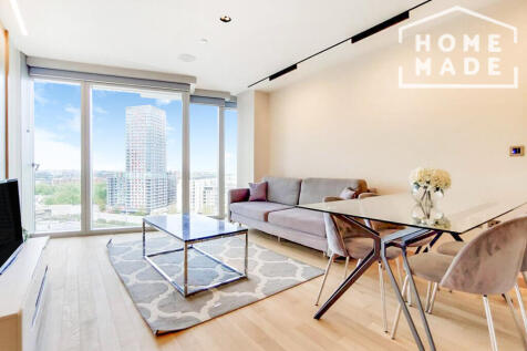 LivingroomwithviewofPortlands174972320617497772...