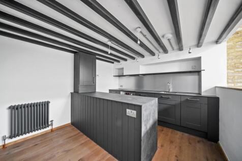 WEB_Photo_1_PrintersMews_Kitchen1.jpg