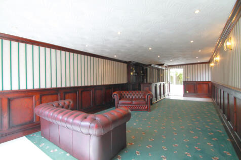 Bar/Reception Room