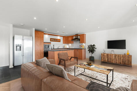 Lounge/ Kitchen/ Dining Room