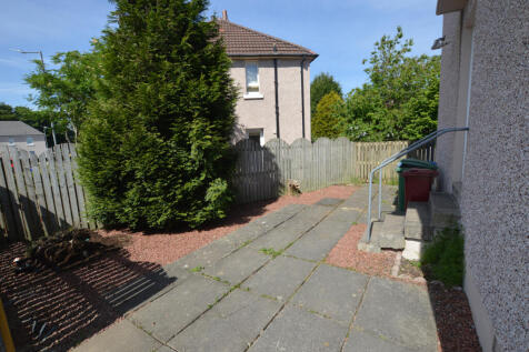 Side Garden/ Driveway