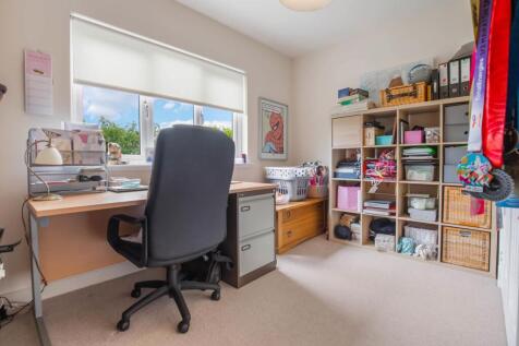 Bedroom Five/Office
