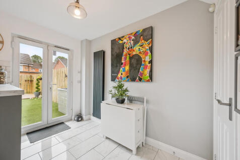 Kitchen/ Dining Room