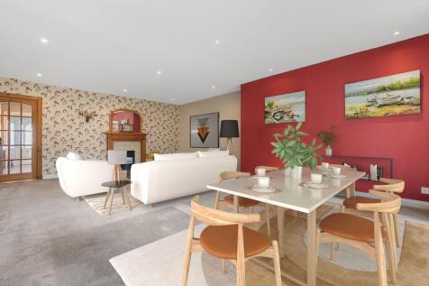 Living / Dining Room