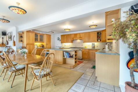 Kitchen 3
