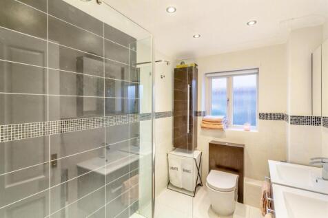 Master En-suite