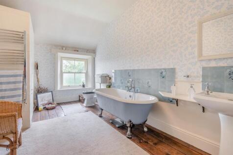 8653107-interior10.jpg