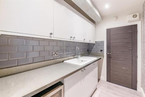 8654036-interior38.jpg