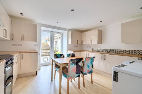 Lower Dining Kitchen