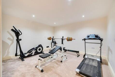 Bedroom 5 / Gym