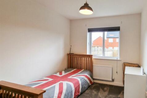 Bedroom 2.jpg