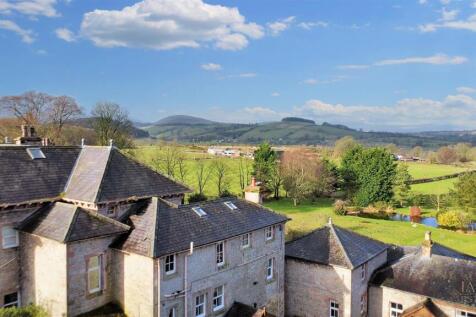 Flat 3 and view