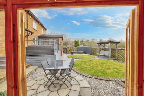 Summerhouse / Garden
