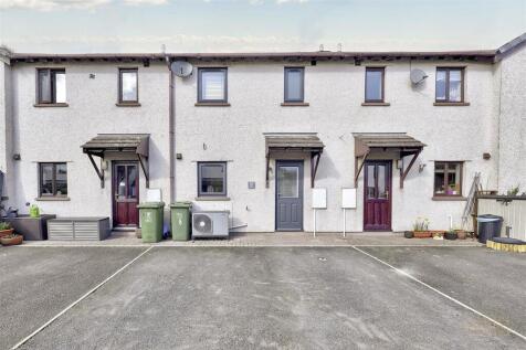 8 Somerwood Close