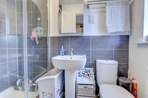 Bedroom One Ensuite