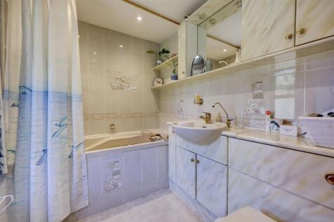 Principal Ensuite