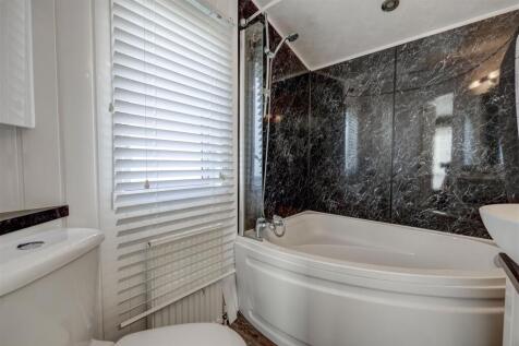 Bedroom One Ensuite