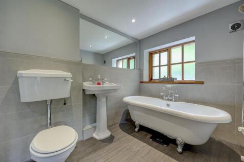 Bedroom One Ensuite