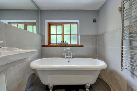 Bedroom One Ensuite