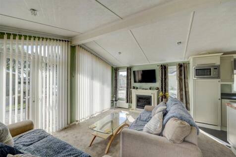 Kitchen Lounge Dining