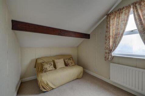 Attic Room / Bedroom 4