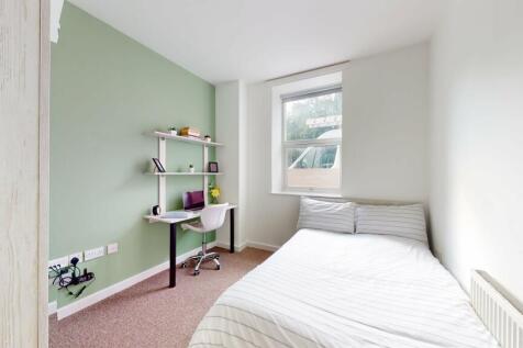 Flat-1-The-Globe-082