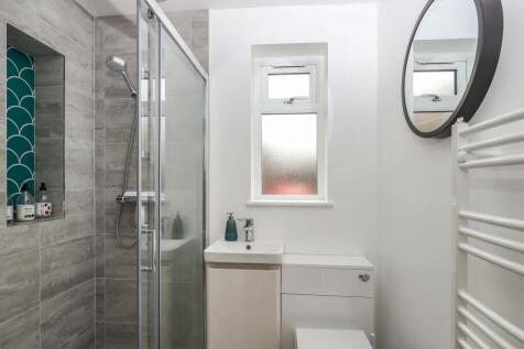 Shower Room/ WC