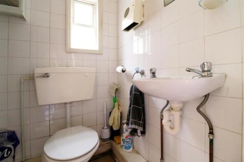 DOWNSTAIRS BATHROOM