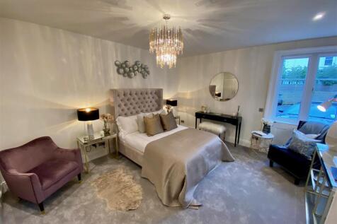 Flat 1 3a Nevill Park - 1.jpg