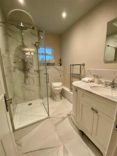 Flat 1 3a Nevill Park - 4.jpg