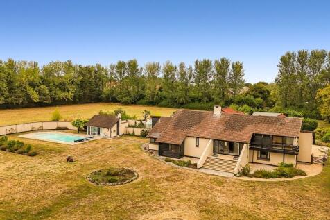 Property Image 37