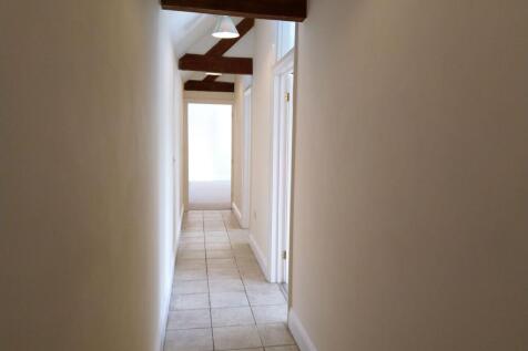 INNER HALLWAY