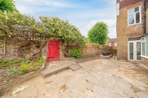 Property Image 11