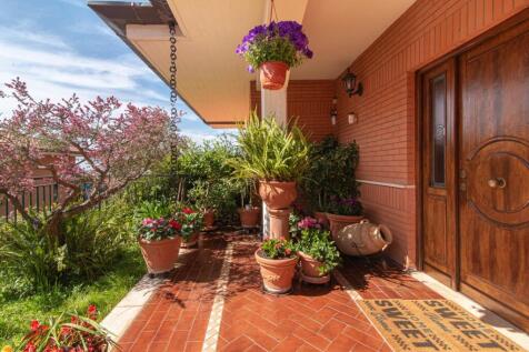 Property Image 89