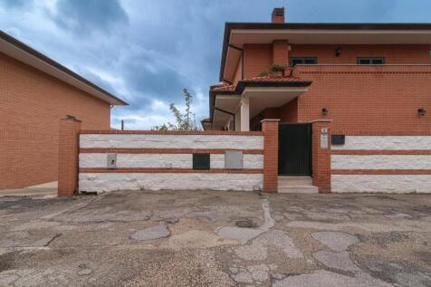 Property Image 94