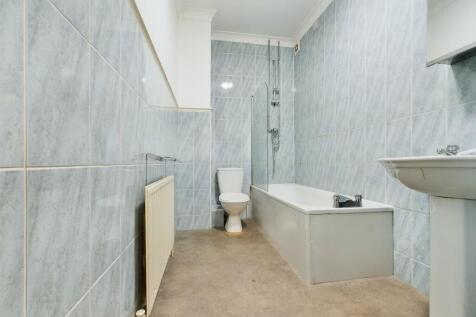 Top Floor Flat