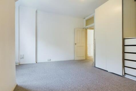Top Floor Flat