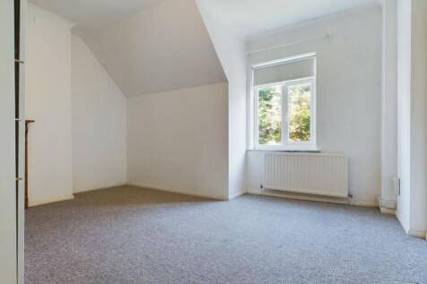 Top Floor Flat