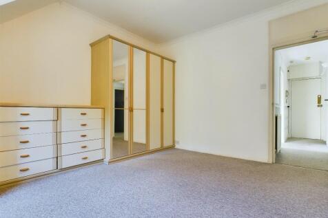 Top Floor Flat