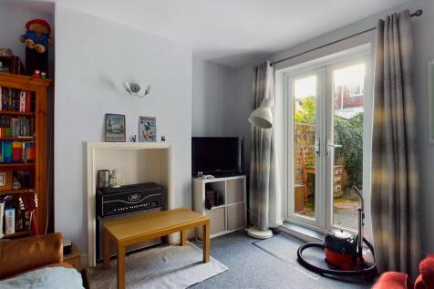Basement Flat