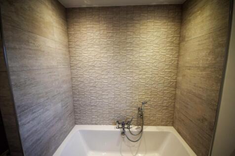 Bath Feature