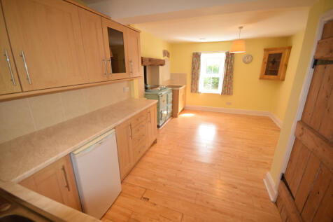 Kitchen Alt View