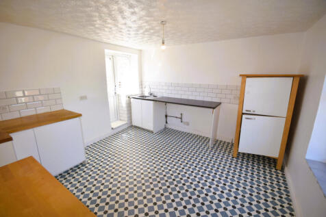 Kitchen Alt View