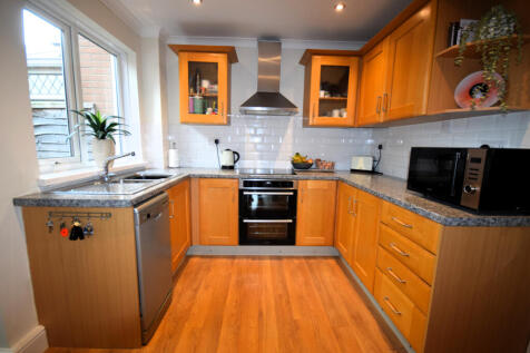 Kitchen Alt View
