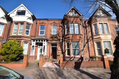 Two Bed City Centre Flat