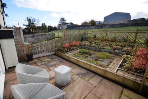 Rear Garden Reverse View