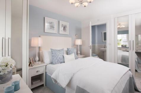 Double bedroom with en suite inside the Moresby