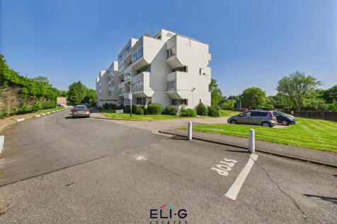 A ground floor two bedroom apartment offered chai