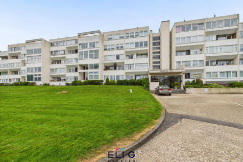 A purpose built spacious two bedroom apartment wi