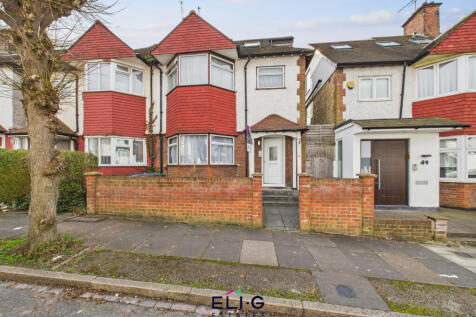 A Chain Free ground &amp; loft extended five bedroom 